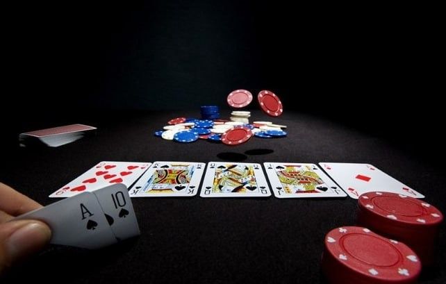 Luck22 کیسینو میں ایک آن لائن گیم کا انتخاب کریں۔